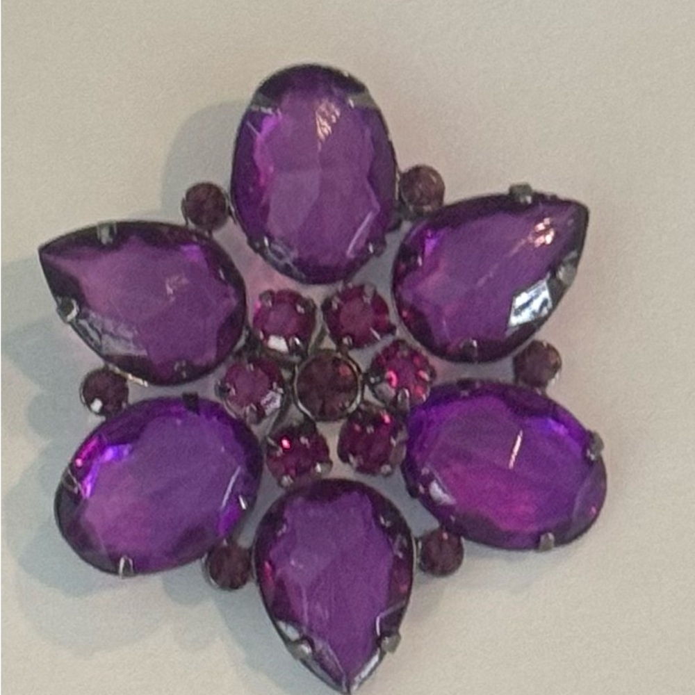 Purple Gunmetal plated base Floral Bold Statement Brooch